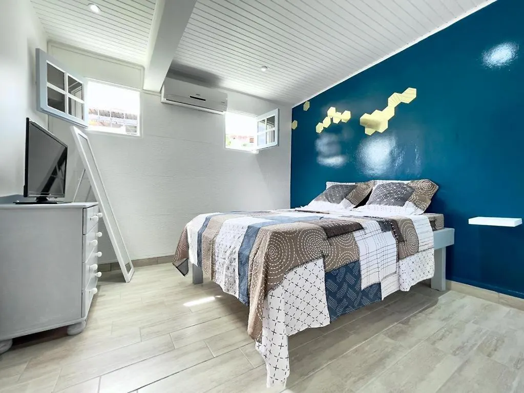 Villa Autre Bord location